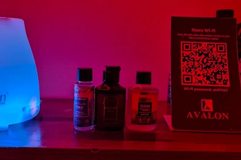 Essintion Oil & body Wash